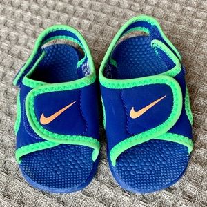 Nike adjustable water slides for toddlers